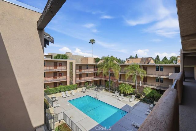 17000 Burbank Boulevard 311, Encino, CA 91316