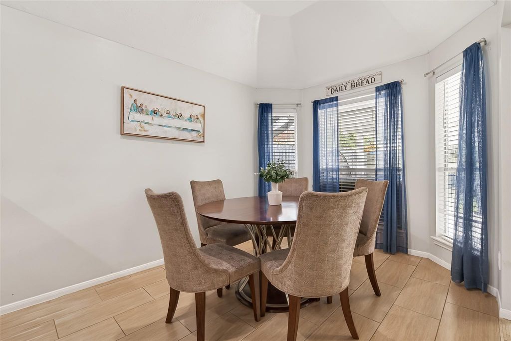 Image 16 of property listing at 19131 Cotton Gin Drive, Katy, TX 77449