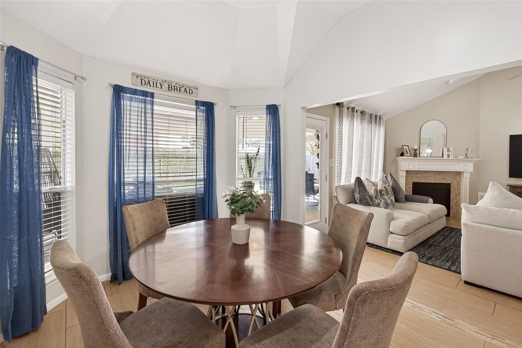 Image 17 of property listing at 19131 Cotton Gin Drive, Katy, TX 77449