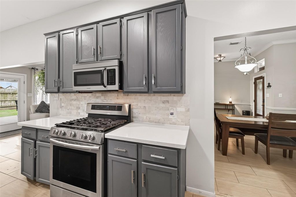 Image 22 of property listing at 19131 Cotton Gin Drive, Katy, TX 77449