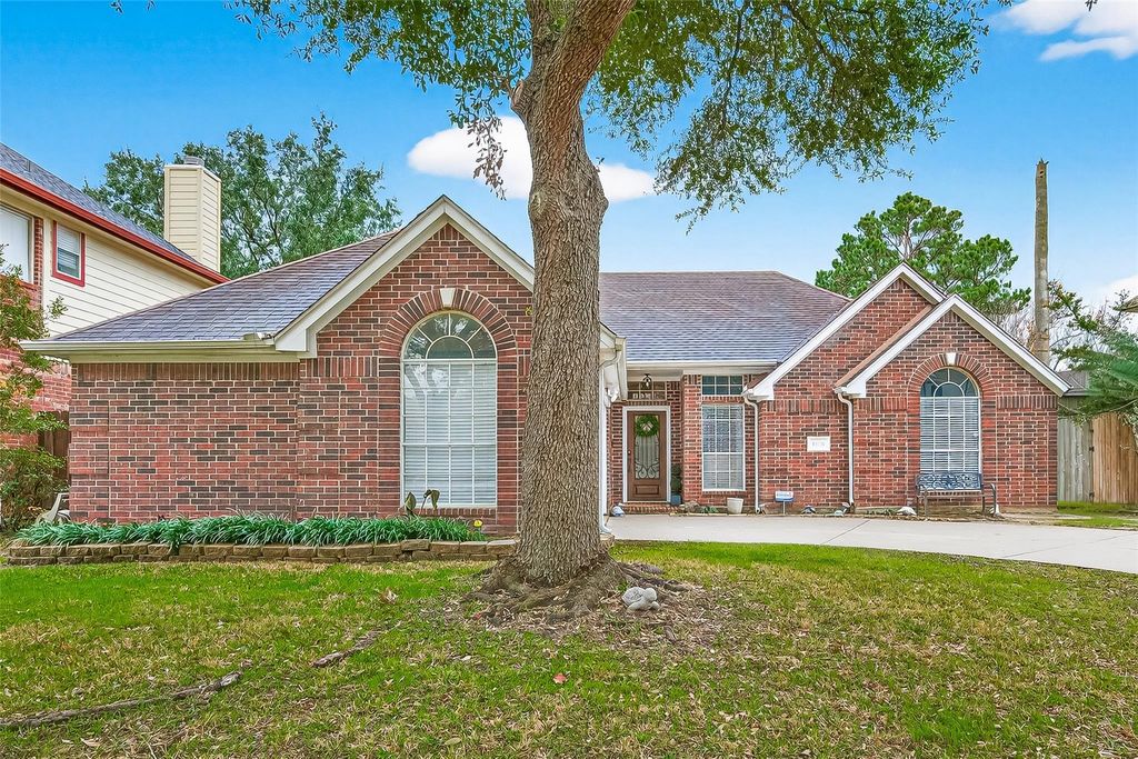 Image 3 of property listing at 19131 Cotton Gin Drive, Katy, TX 77449