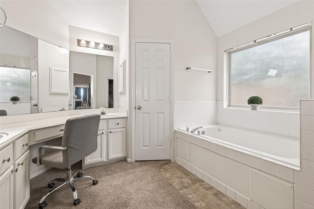 Image 35 of property listing at 19131 Cotton Gin Drive, Katy, TX 77449