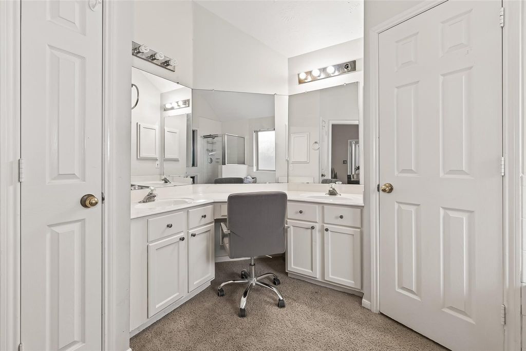 Image 36 of property listing at 19131 Cotton Gin Drive, Katy, TX 77449