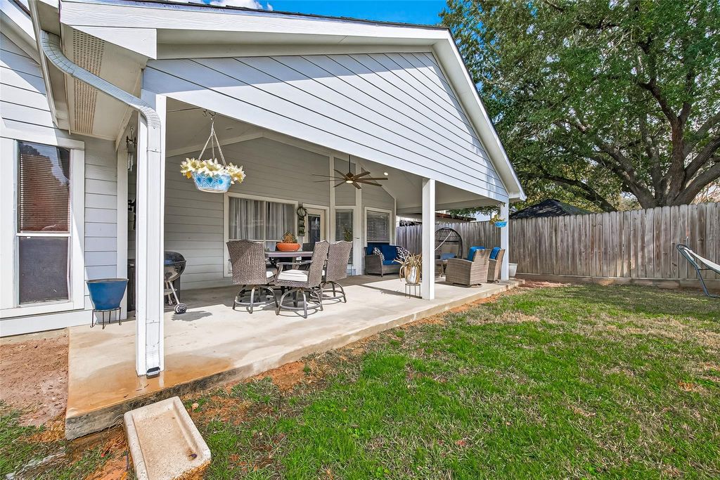 Image 42 of property listing at 19131 Cotton Gin Drive, Katy, TX 77449