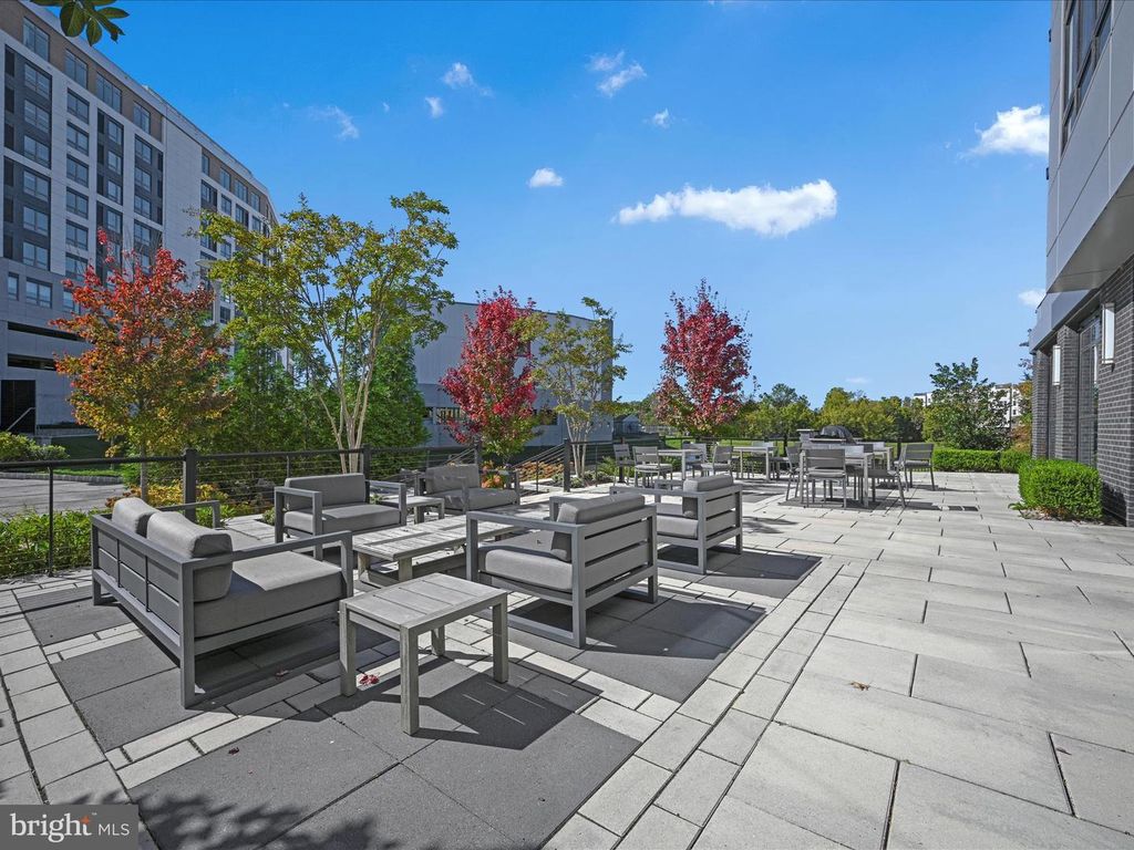 Image 20 of property listing at 575 S GODDARD BLVD #503, King Of Prussia, PA 19406