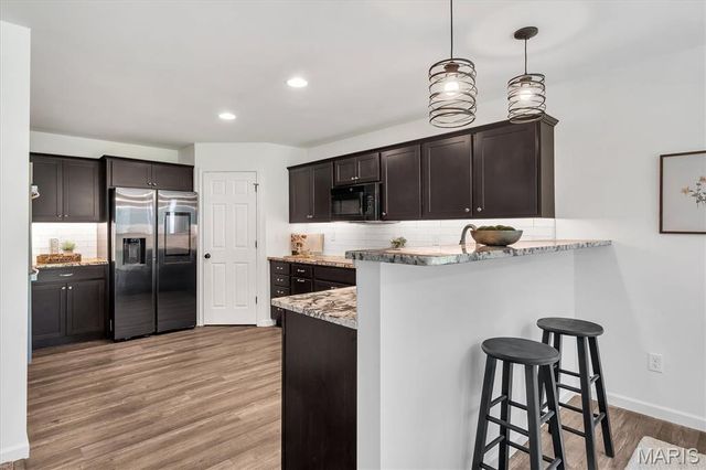 532 Leather Reins, Wentzville, MO 63385