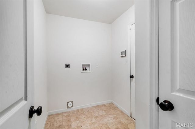 532 Leather Reins, Wentzville, MO 63385