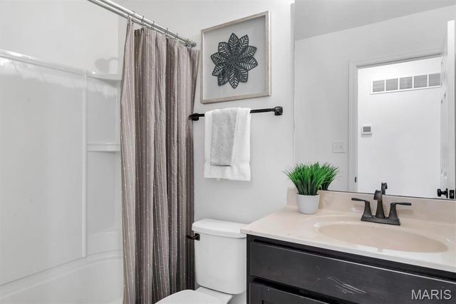 532 Leather Reins, Wentzville, MO 63385