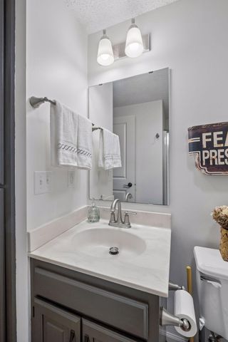 3696 Widgeon Way, Eagan, MN 55123