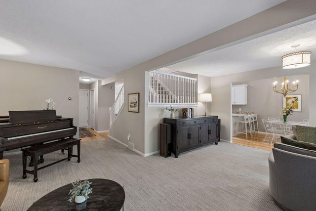 3696 Widgeon Way, Eagan, MN 55123