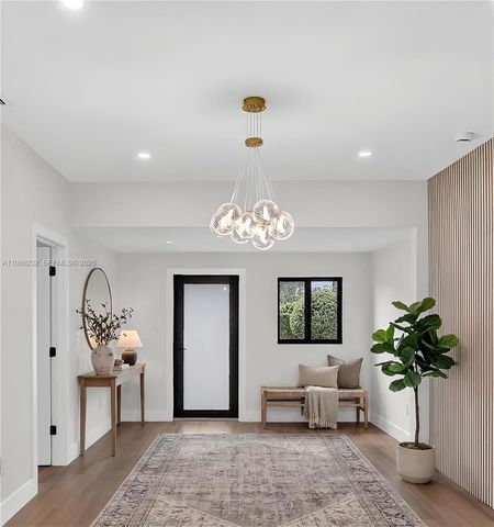 3135 SW 7th St, Miami, FL 33135