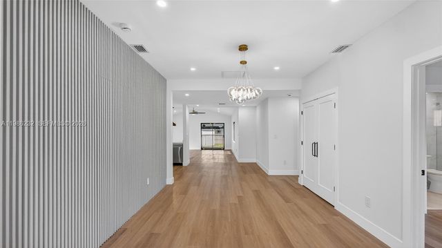 3135 SW 7th St, Miami, FL 33135