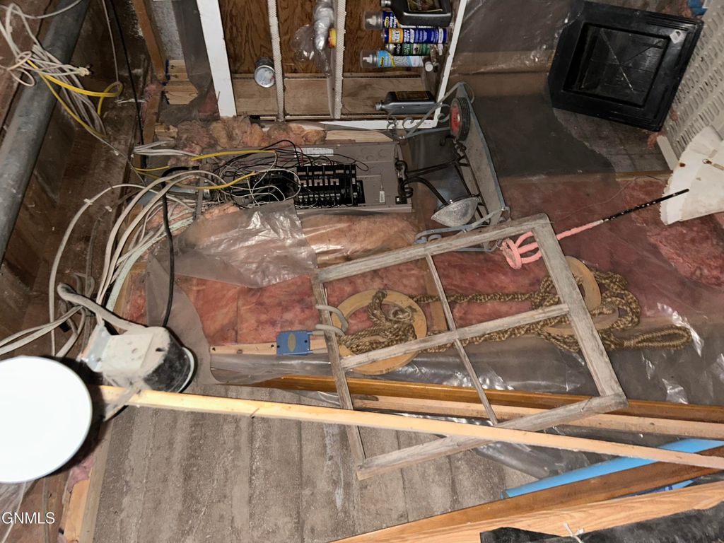 402 Fisk Street, Wildrose, ND 58801 photo 18