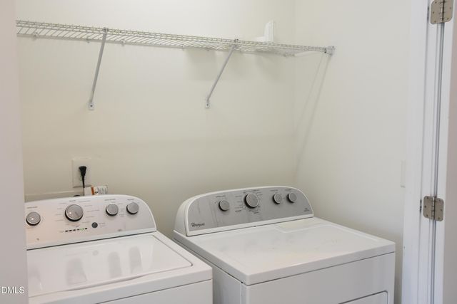 882 Queen City Crescent, Apex, NC 27523