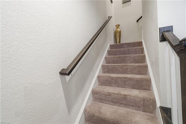 287 Brittlebrush DR, Portsmouth, VA 23701