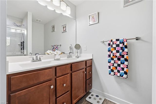 287 Brittlebrush DR, Portsmouth, VA 23701