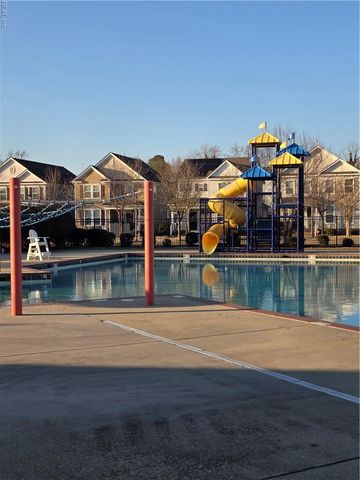 287 Brittlebrush DR, Portsmouth, VA 23701