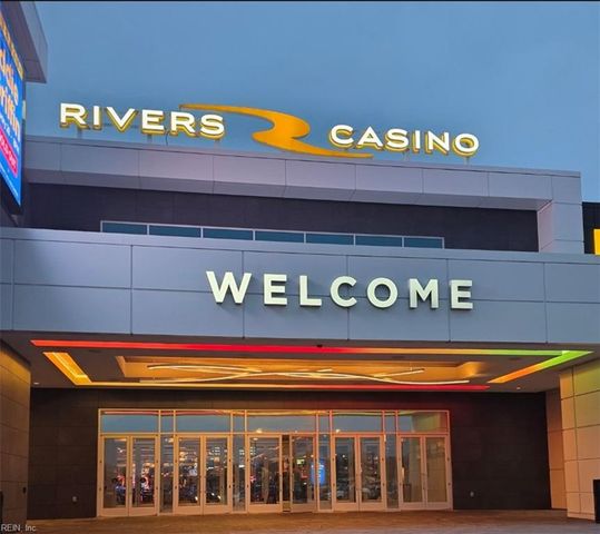 287 Brittlebrush DR, Portsmouth, VA 23701