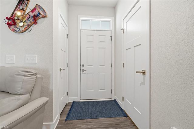 287 Brittlebrush DR, Portsmouth, VA 23701