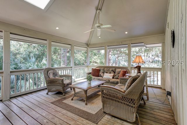 13 Wren Dr, Hilton Head Island, SC 29928