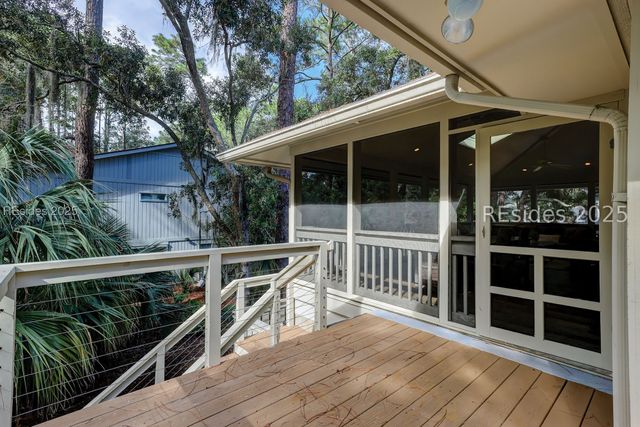 13 Wren Dr, Hilton Head Island, SC 29928