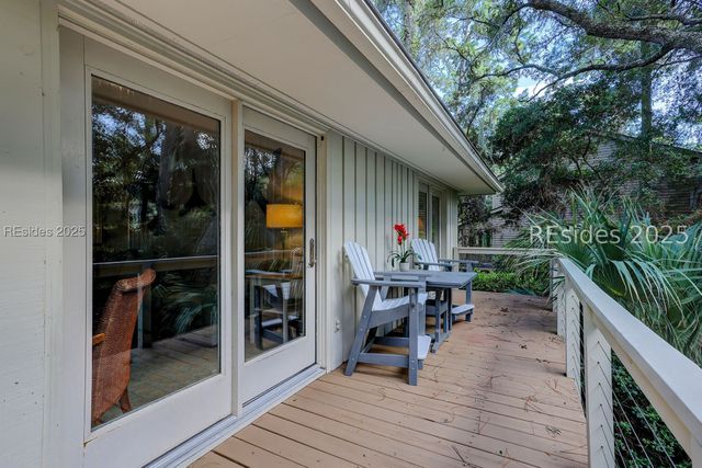 13 Wren Dr, Hilton Head Island, SC 29928