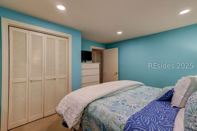 13 Wren Dr, Hilton Head Island, SC 29928