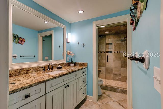 13 Wren Dr, Hilton Head Island, SC 29928