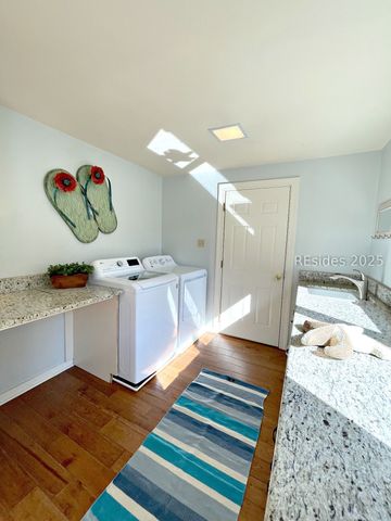 13 Wren Dr, Hilton Head Island, SC 29928