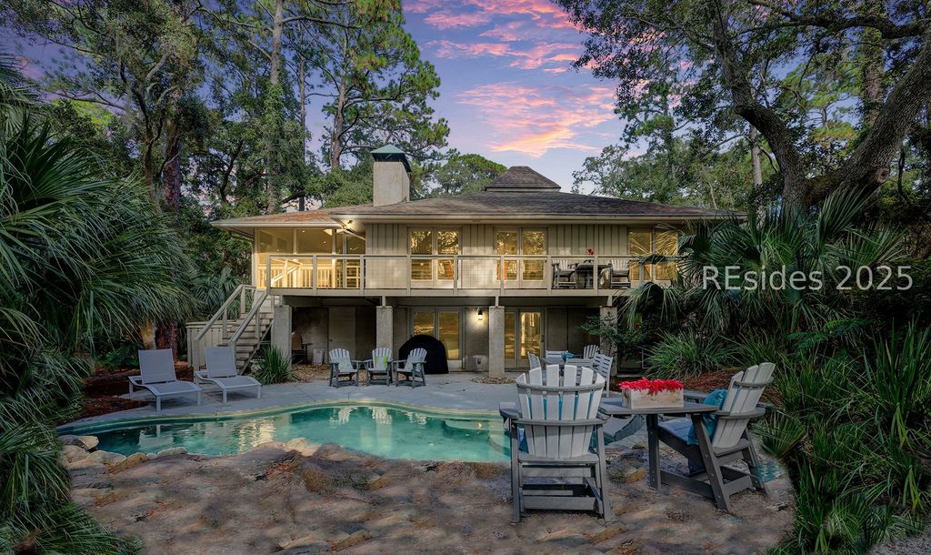 13 Wren Dr, Hilton Head Island, SC 29928