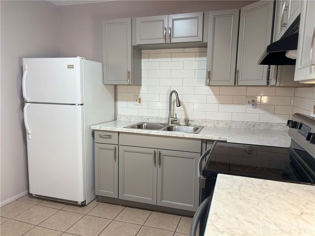 5015 Yalecrest Drive, Dayton, OH 45417
