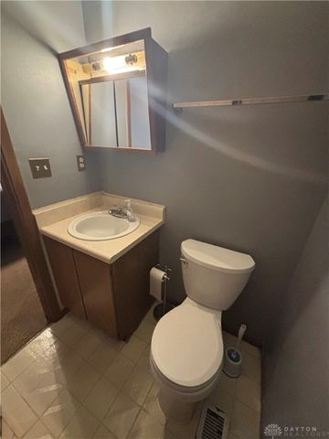 5015 Yalecrest Drive, Dayton, OH 45417
