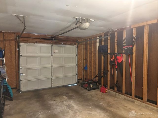 5015 Yalecrest Drive, Dayton, OH 45417