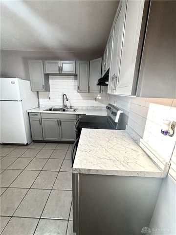 5015 Yalecrest Drive, Dayton, OH 45417