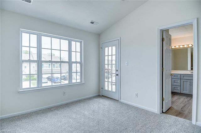 2385 Bizzone CIR, Virginia Beach, VA 23464