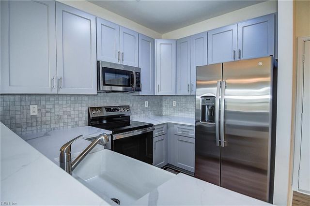 2385 Bizzone CIR, Virginia Beach, VA 23464