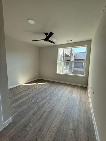 4510 Terry O LN 320, Austin, TX 78745
