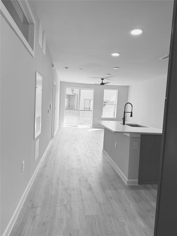 4510 Terry O LN 320, Austin, TX 78745