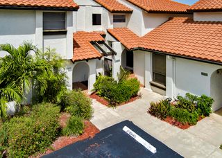 5887 Fox Hollow Drive E, Boca Raton, FL 33486