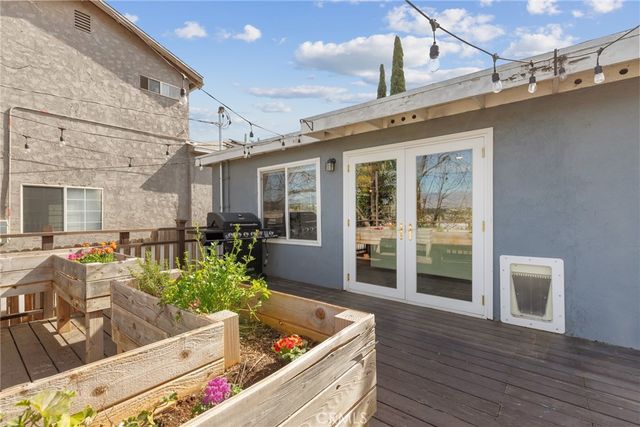 1301 Stone Street, Los Angeles, CA 90063