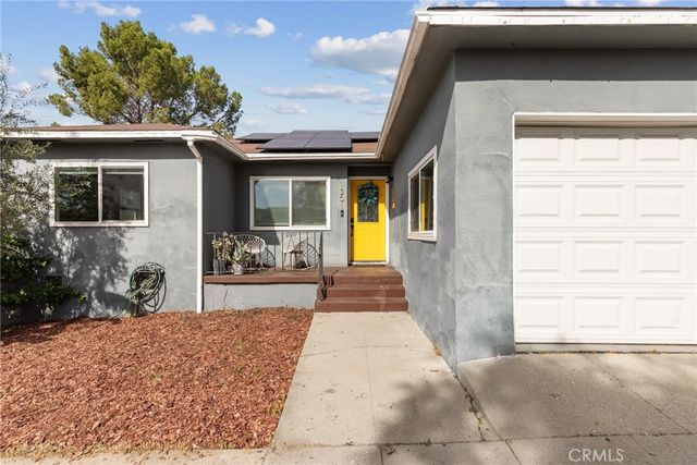 1301 Stone Street, Los Angeles, CA 90063