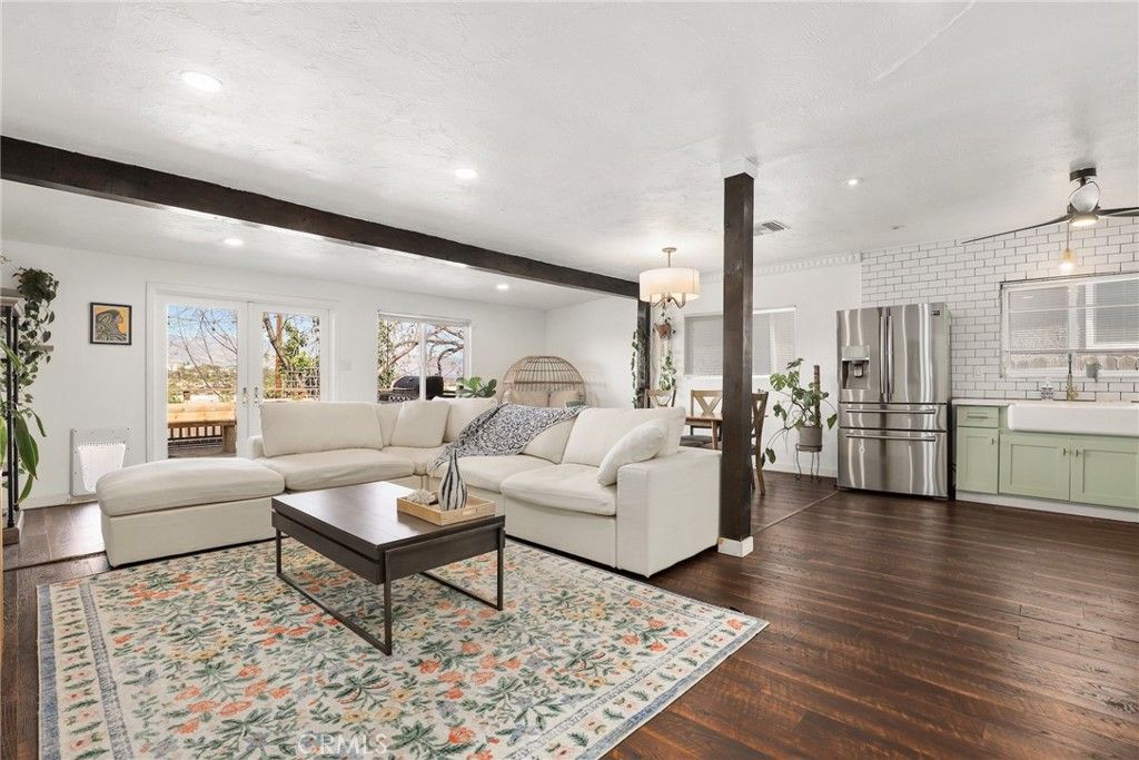 1301 Stone Street, Los Angeles, CA 90063