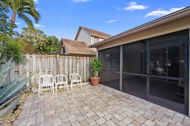 13011 Blue Lake Drive, Wellington, FL 33414