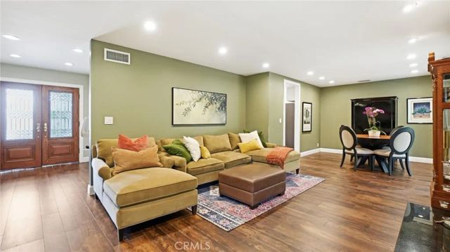 2336 Cynthia Court, Costa Mesa, CA 92627