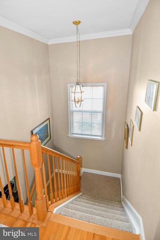 5977 TAPESTRY DR, Woodbridge, VA 22193
