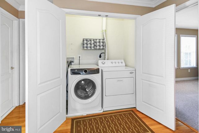 5977 TAPESTRY DR, Woodbridge, VA 22193