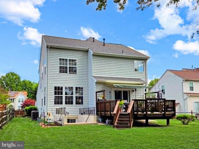 5977 TAPESTRY DR, Woodbridge, VA 22193