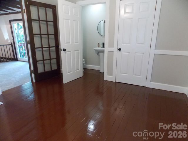 145 Hibriten Mountain Road, Lenoir, NC 28645