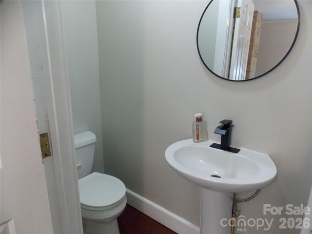 145 Hibriten Mountain Road, Lenoir, NC 28645