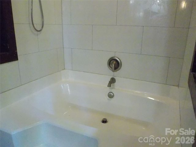 145 Hibriten Mountain Road, Lenoir, NC 28645
